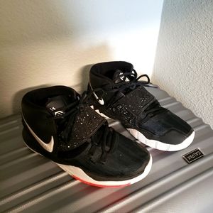 Youth Kyrie Shoes